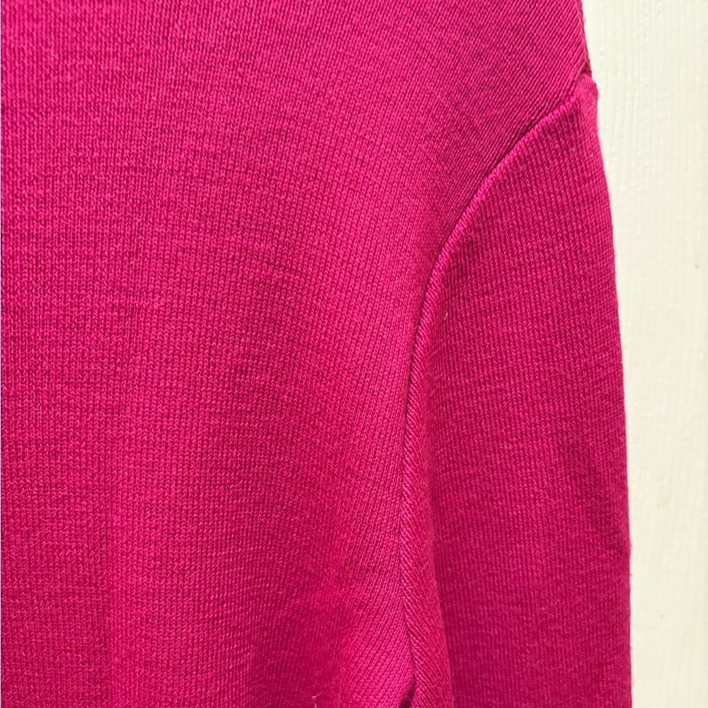 Bogner Virgin Wool Embroidered Dragon Crest Sweater – Fuchsia Pink – Size M - Picture 14 of 15